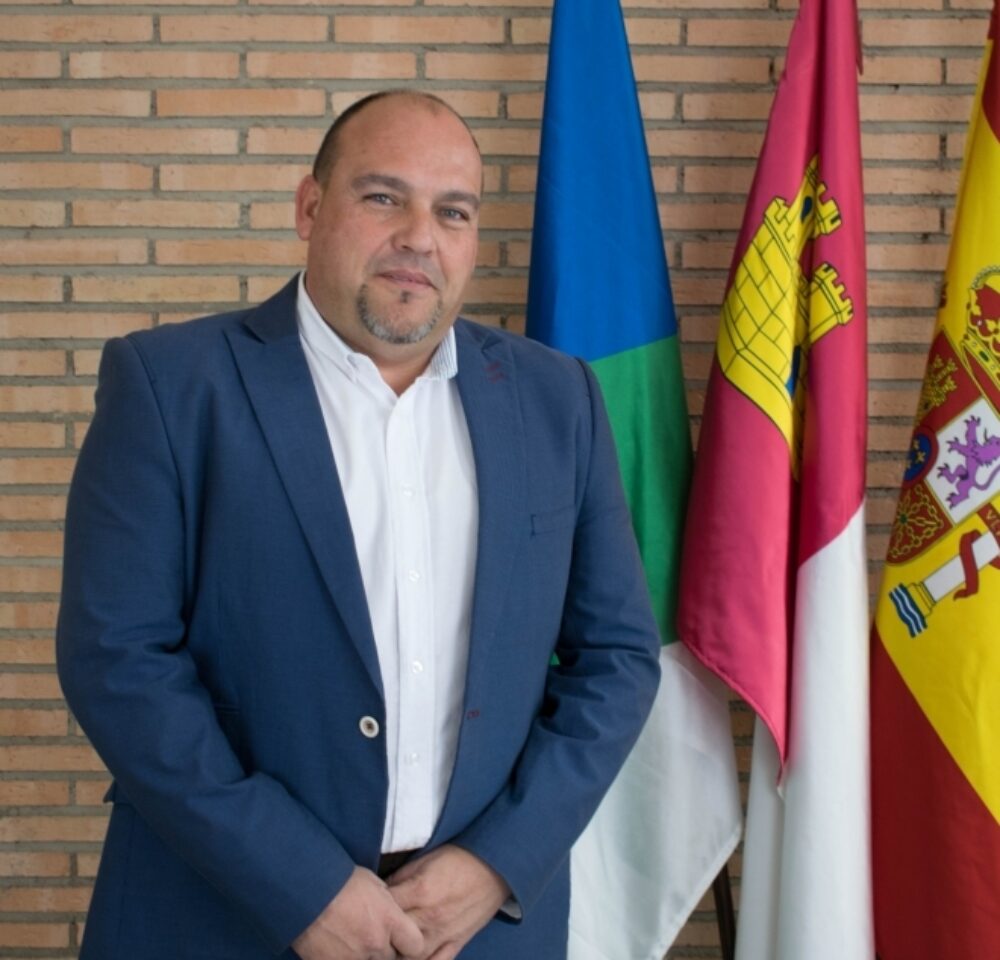 Ramón Cuesta Tirados 1º Teniente Alcalde, Concejal de Obras, Urbanismo, Hacienda y Seguridad de las ventas de retamosa